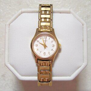 Vintage Women's Timex Gold Tone Watch